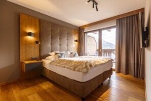 Cofres nos quartos, Wi-Fi, roupa de cama