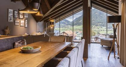 Premium penthouse with 4 bedrooms