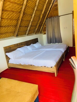 Deluxe Double or Twin Room | Desk, laptop workspace, free WiFi
