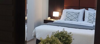 ΙΝΟΗ Athens Hotel