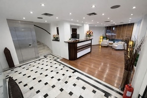 Reception - INOH HOTEL (Athens)