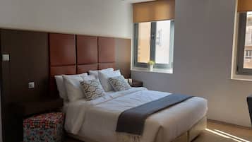 Chambre Économique, 1 grand lit | Literie de qualité supérieure, couette en duvet d'oie