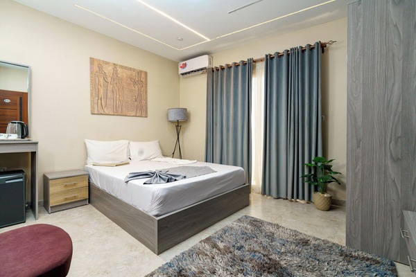 Egyptian cotton sheets, premium bedding, down comforters