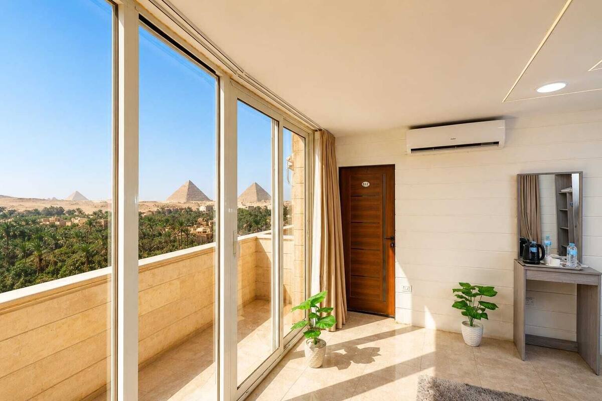 Two-Bedroom Apartment with Balcony and Terrace | Egyptian cotton sheets, premium bedding, down comforters