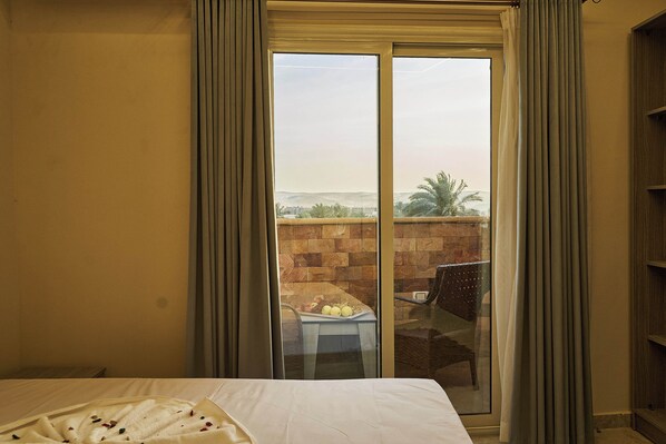 Egyptian cotton sheets, premium bedding, down comforters