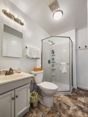 Hair dryer, towels