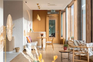 Interior - HOOD (Geneva)