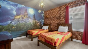 8 soverom, strykejern/-brett, reiseseng for barn og wi-fi