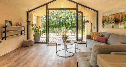 Lodge with Sauna by the Water | Watervliet Oyster Lodge