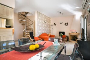 Family Villa, Balcony | Living area