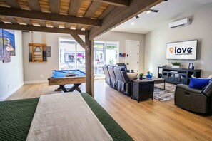 Spielezimmer