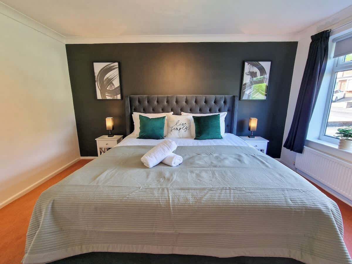 3 Schlafzimmer, Bügeleisen/Bügelbrett, Reisekinderbett, WLAN