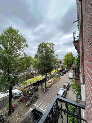 Property grounds - A unique canal-view experience in Amsterdam City Center (Amsterdam)