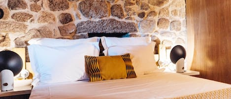 1 makuuhuone, silitysrauta/-lauta, internet