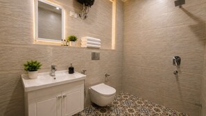 Superior Double Room | Bathroom | Slippers - HOTEL GREEN VEGAS (Faridabad)