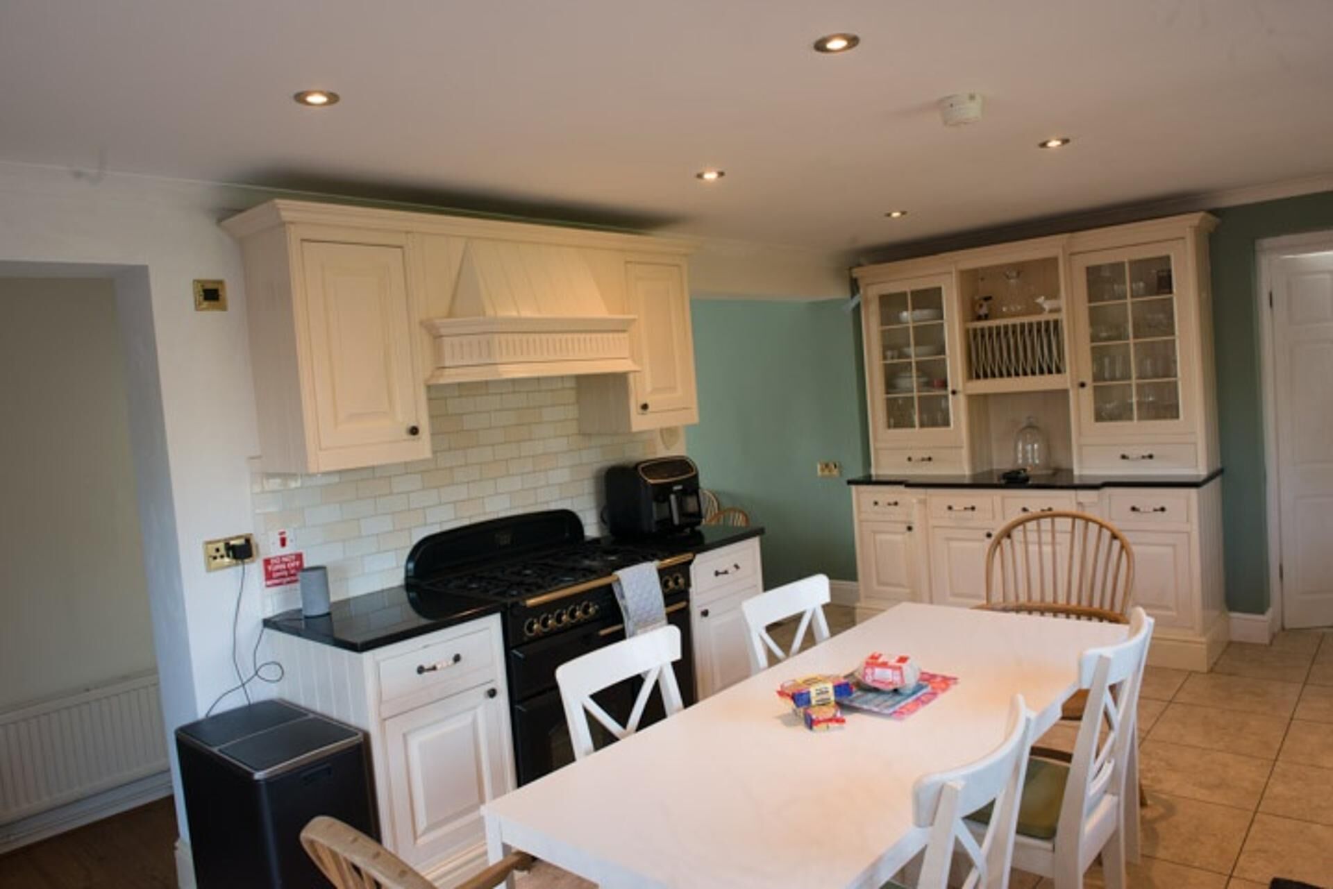 House | Dining