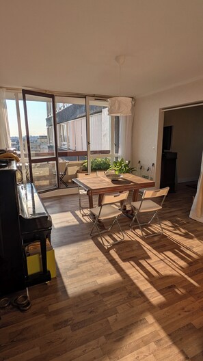 Interior - Apartment for rent during the Olympic Games and the week before (Aubervilliers)