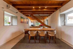 Dining - Reverence Villas Carballal (Palas de Rei)