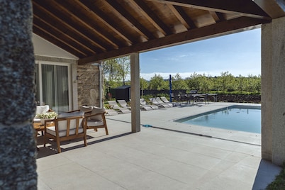 Reverence Villas Carballal