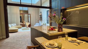 Suite, 2 Bedrooms