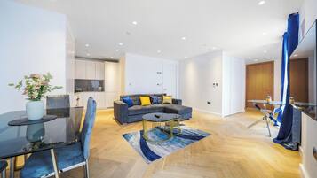 Apartment | Living area