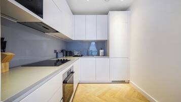 Apartment | Private kitchen | Fridge, microwave, oven, stovetop