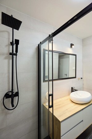 อพาร์ทเมนท์ (2 Bedrooms) | ห้องน้ำ