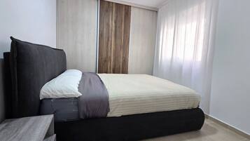 2 bedrooms, free WiFi, bed sheets