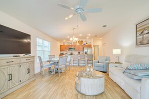 House (2 Bedrooms) | Interior - Golfer's Paradise: Wildwood Home w/ Luxe Amenities (Wildwood)