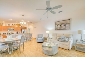 House (2 Bedrooms) | Interior - Golfer's Paradise: Wildwood Home w/ Luxe Amenities (Wildwood)