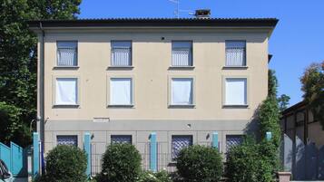 Fachada da propriedade