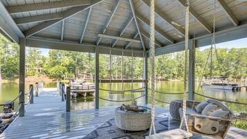 Apartment (0 Bedroom) | Interior