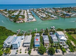 Exterior - Tranquil Tides~ Waterfront Pool Home 75` Dock! (Marathon)