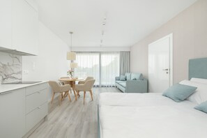 Living room - Sea&lake 201 With Parking by Renters (Mielno)