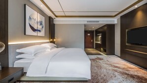 Habitación Confort doble, vistas al patio | Sistema de insonorización, wifi gratis, ropa de cama