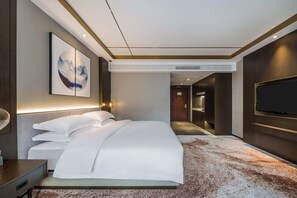 舒適雙人房, 庭園景 | 隔音、免費 Wi-Fi、床單
