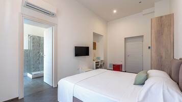 Basic Apartment | 3 bedrooms, free WiFi, bed sheets