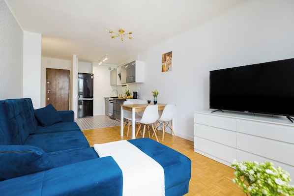 1 bedroom, blackout curtains, iron/ironing board, free WiFi - ShortStayPoland Grzybowska B167 (Warsaw)