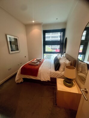 2 Schlafzimmer, Bügeleisen/Bügelbrett, WLAN, Bettwäsche