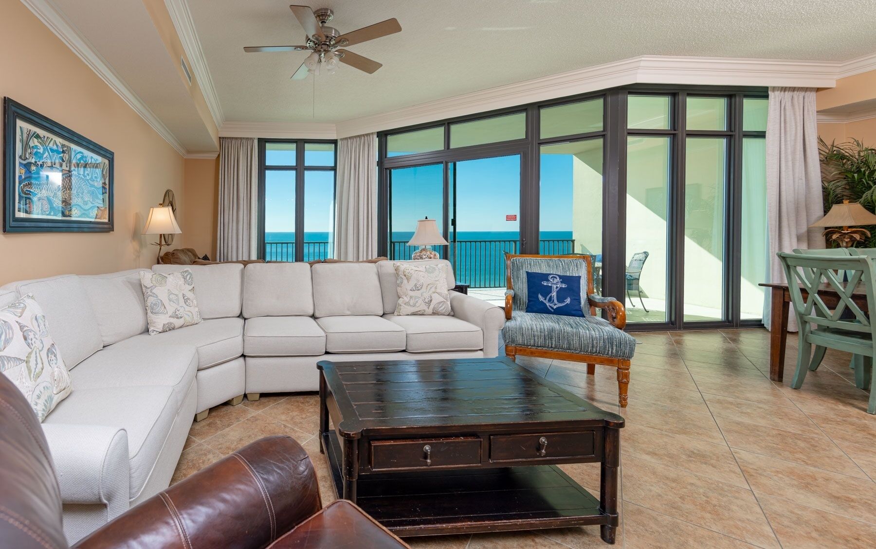 Apartamento, 3 habitaciones | Zona de estar