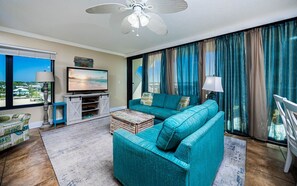 Appart'hôtel, 3 chambres | Coin séjour