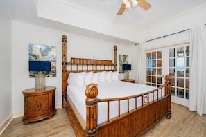 Condo, 3 Bedrooms