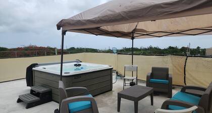 Stargaze, Comfort Under the Stars, Luxury Hot Tub & Arcade Room in Aguadilla PR