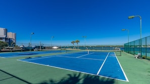 Condo, 1 Bedroom | Sport court