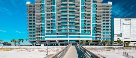 Condo, 2 Bedrooms | Exterior