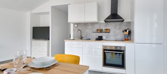 500m from the beach - House 6 adults & 1 child