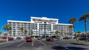 Condo, 2 chambres | Extérieur