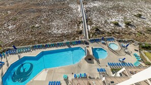 콘도, 침실 3개 | 수영장 | 실내 수영장, 야외 수영장