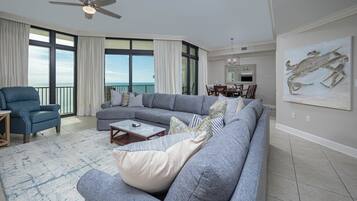 Appart'hôtel, 3 chambres | Coin séjour