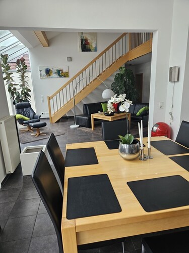 Ferienhaus, lichtdurchflutetes Architektenhaus